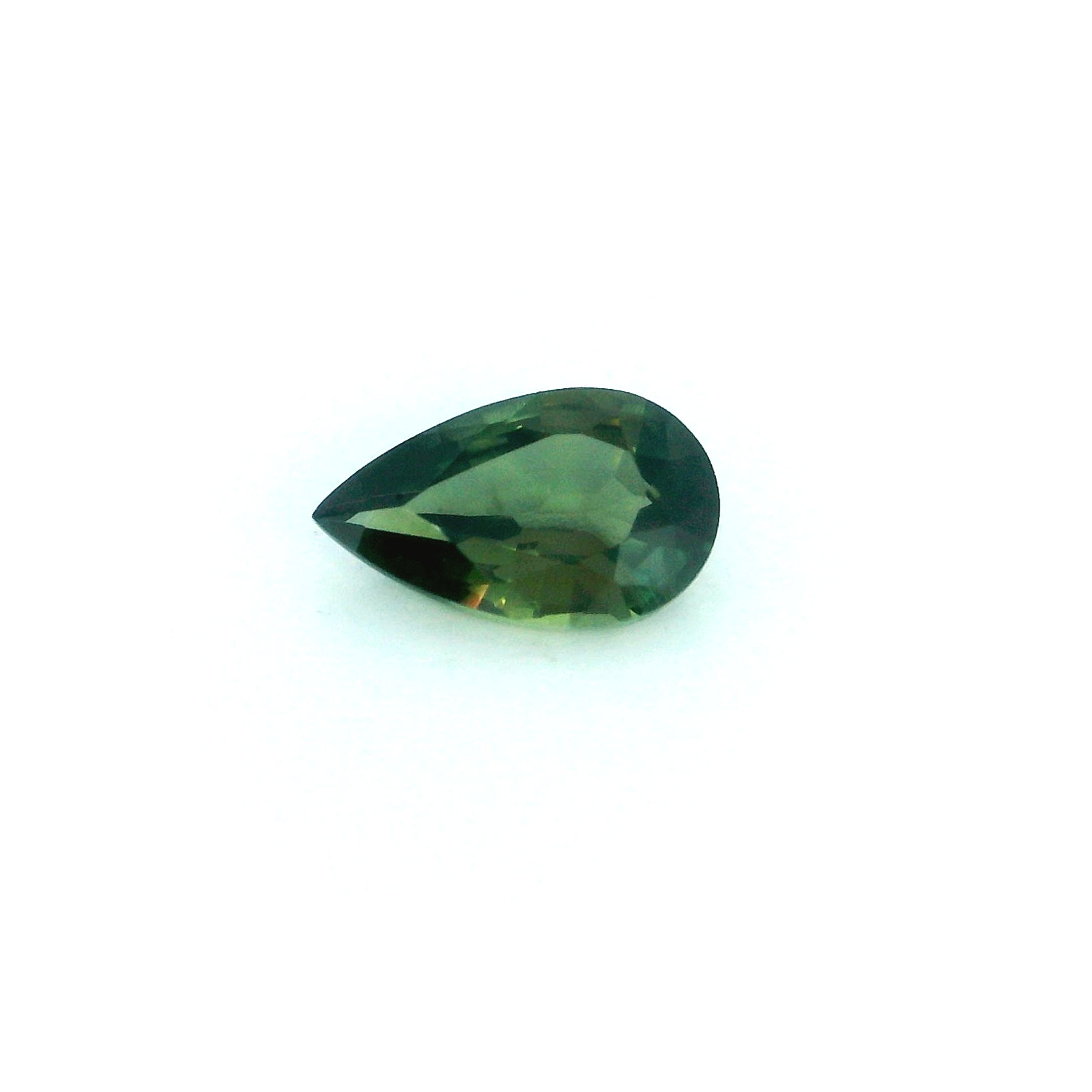 0.69 ct Pear Green Natural Sapphire