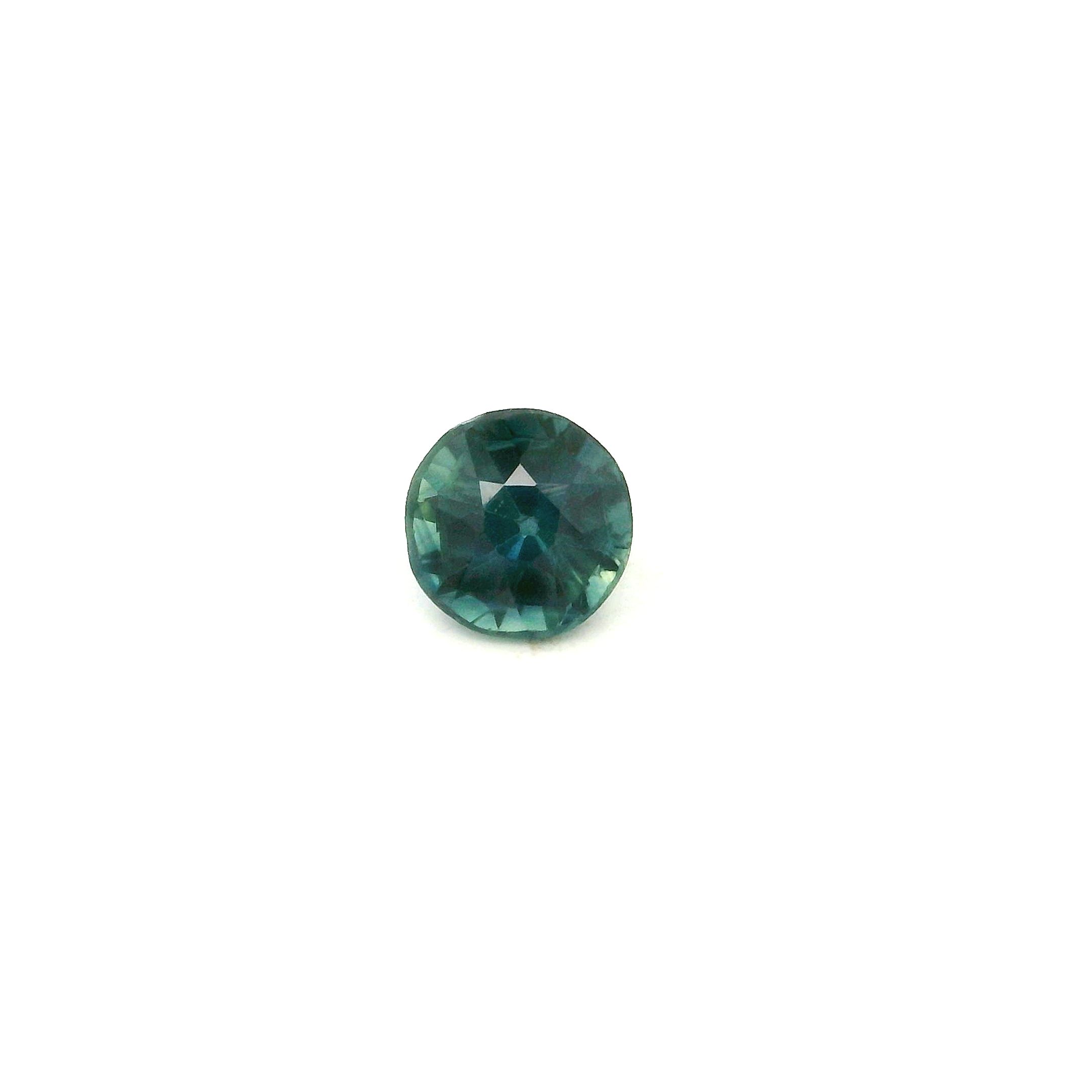 0.62 ct Round Blue Natural Sapphire