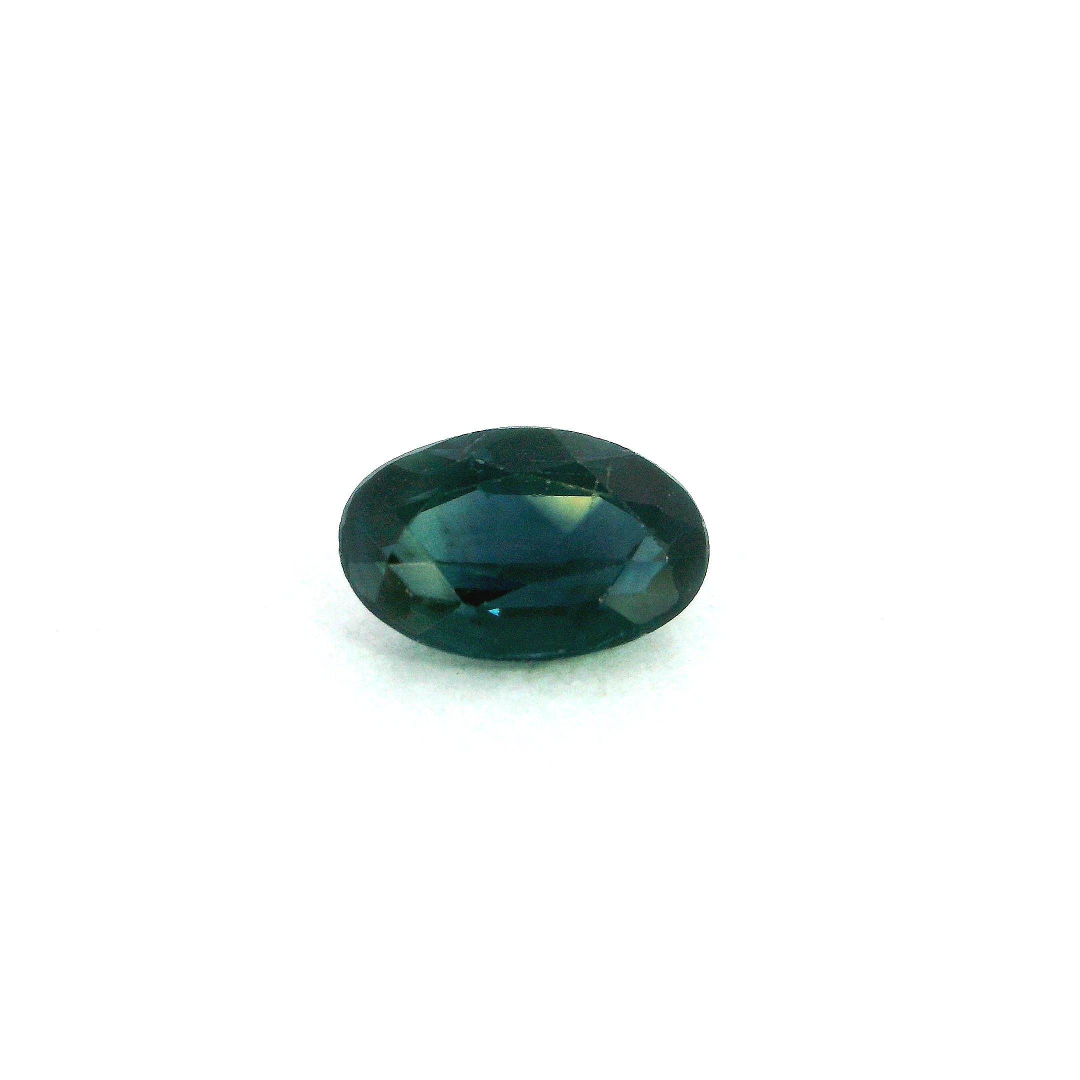 1.55 ct Oval Blue Natural Sapphire