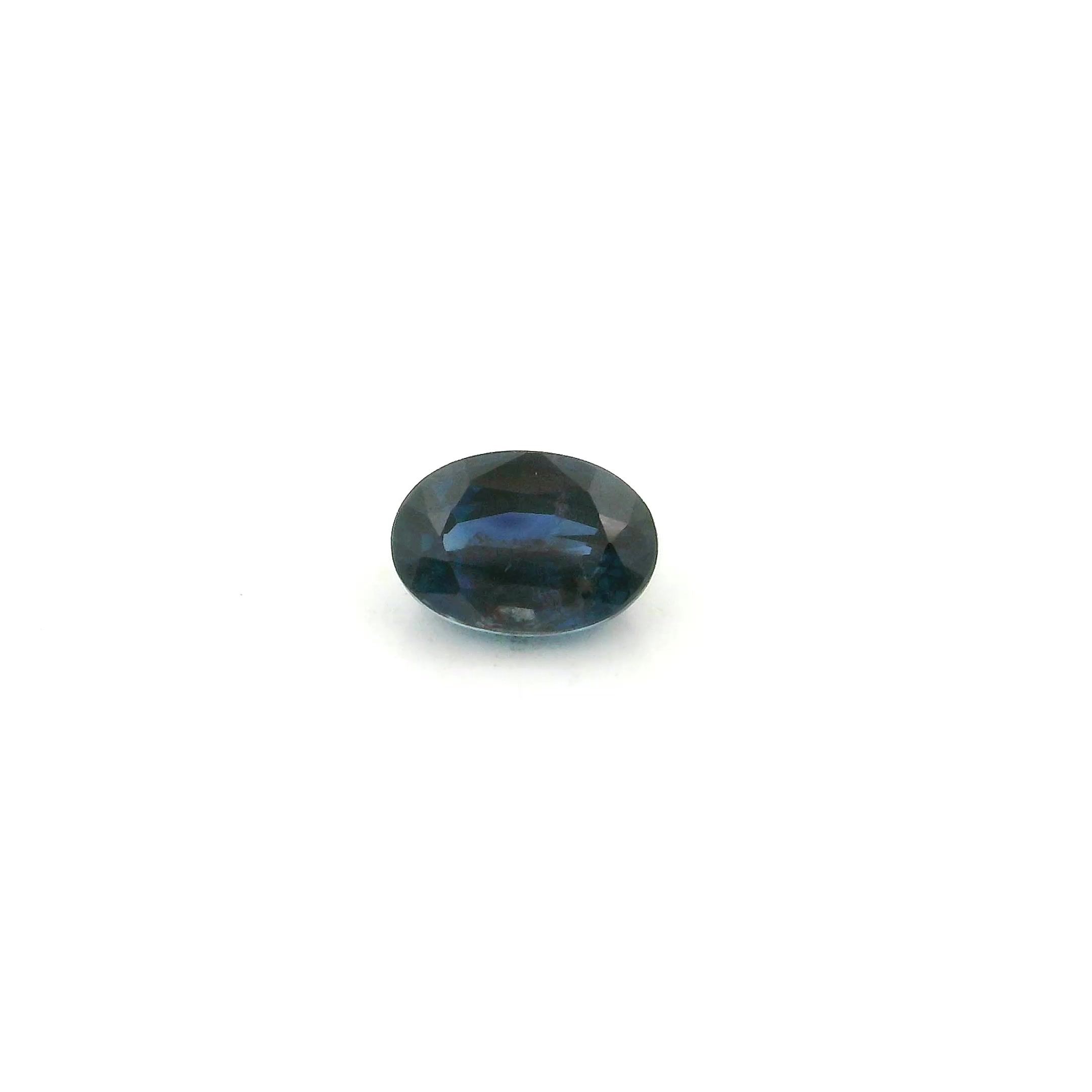 0.65 ct Oval Blue Natural Sapphire