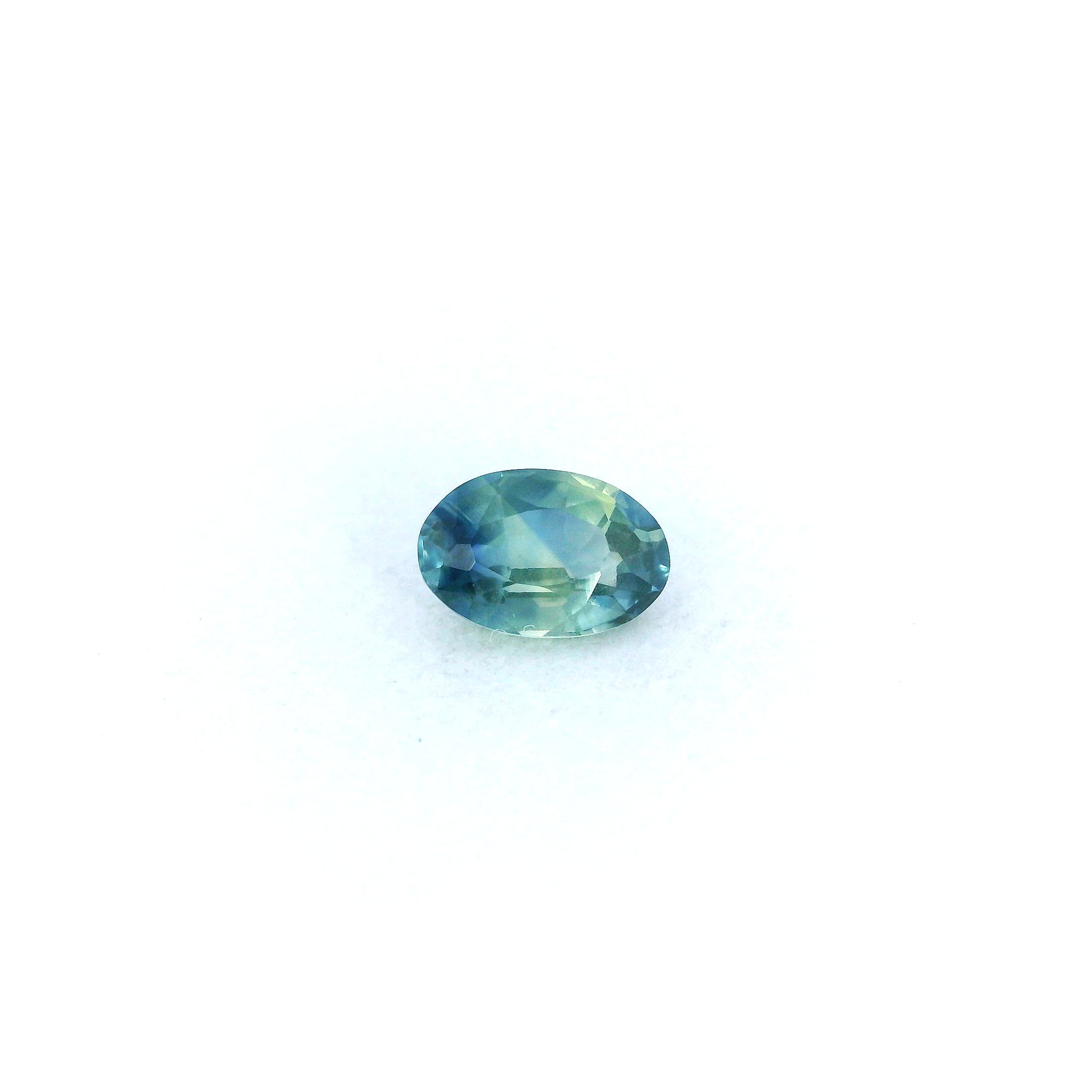 0.65 ct Oval Blue Natural Sapphire