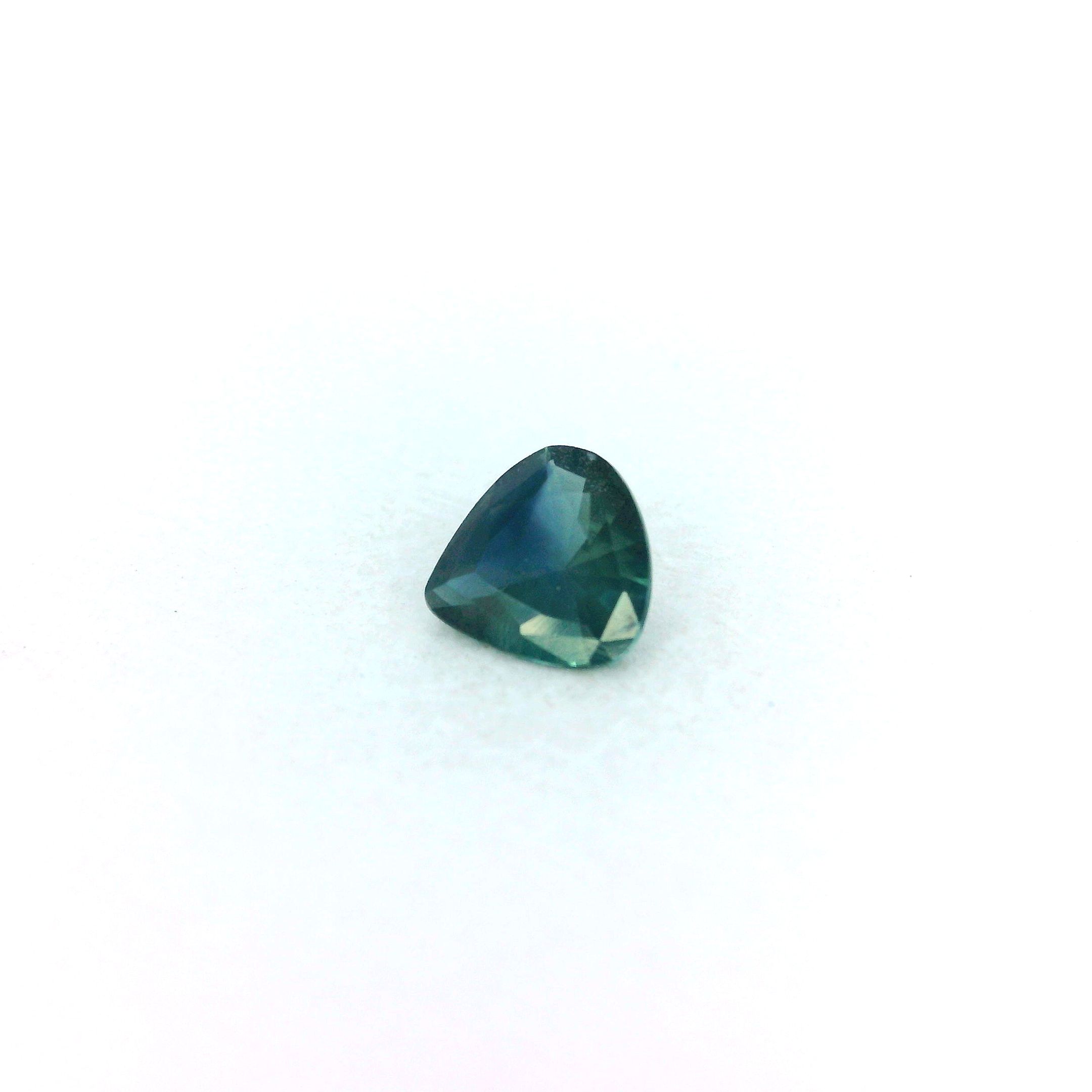 0.50 ct Pear Blue Natural Sapphire