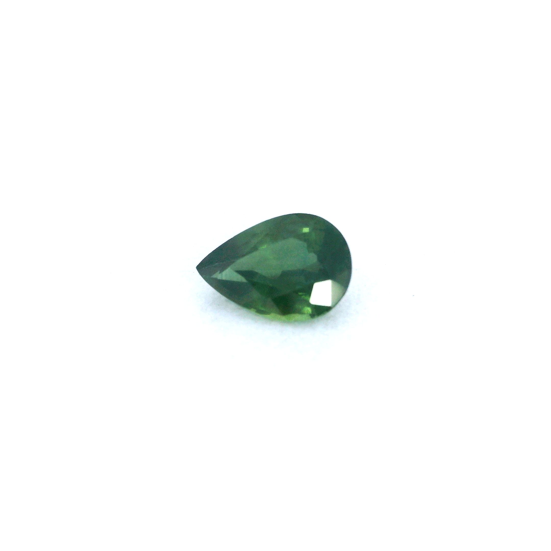 0.84 ct Pear Green Natural Sapphire