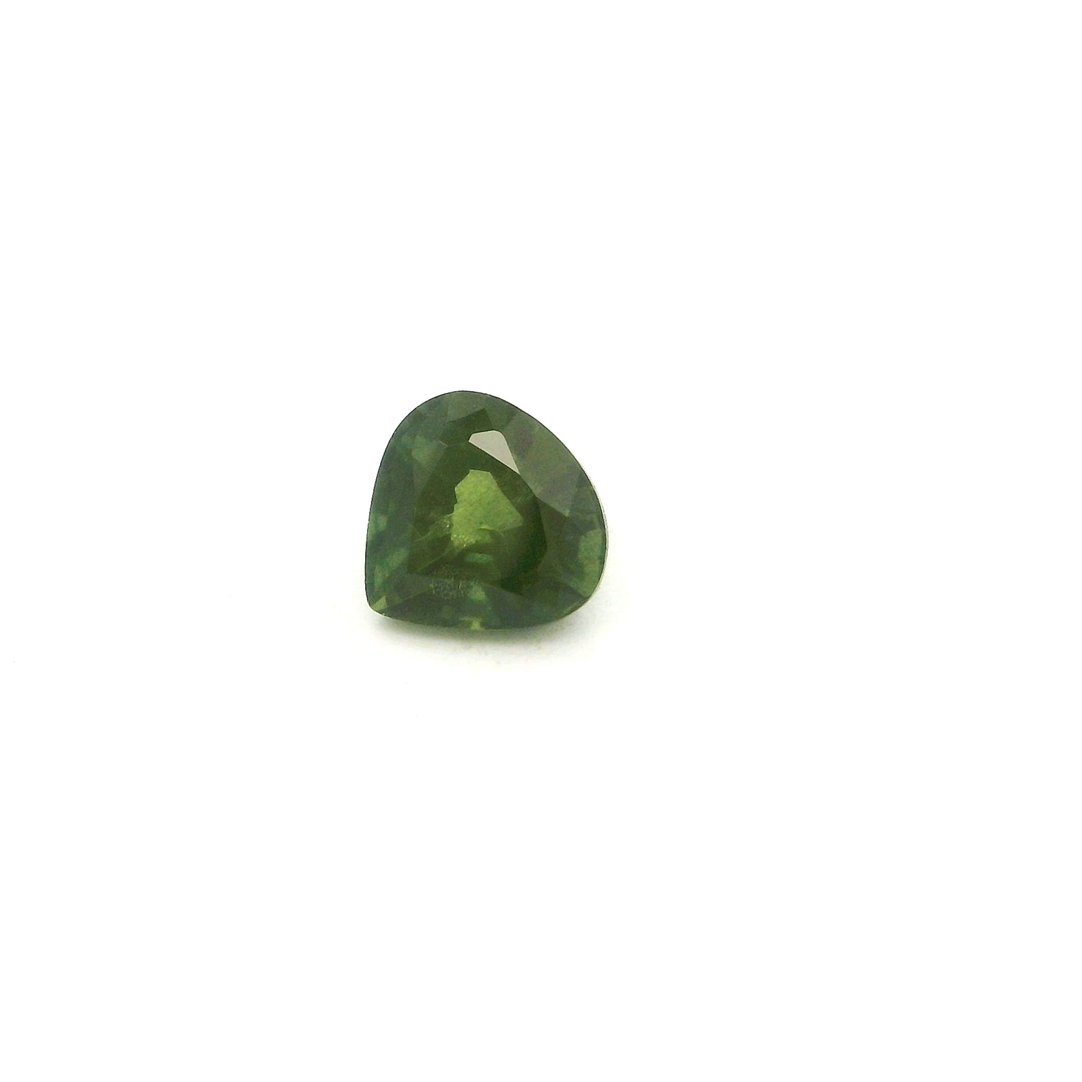 0.73 ct Pear Green Natural Sapphire
