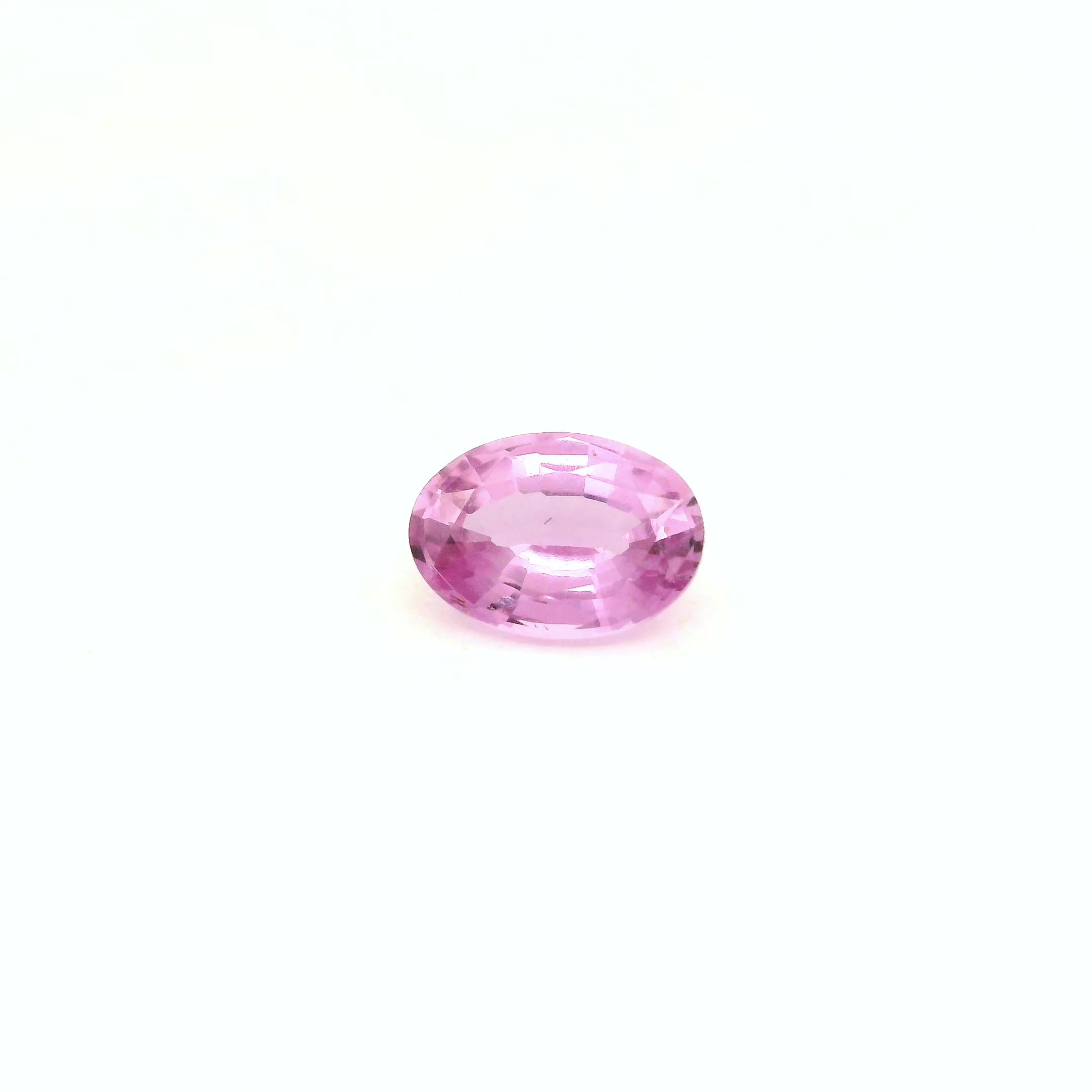 0.92 ct Oval Pink Natural Sapphire