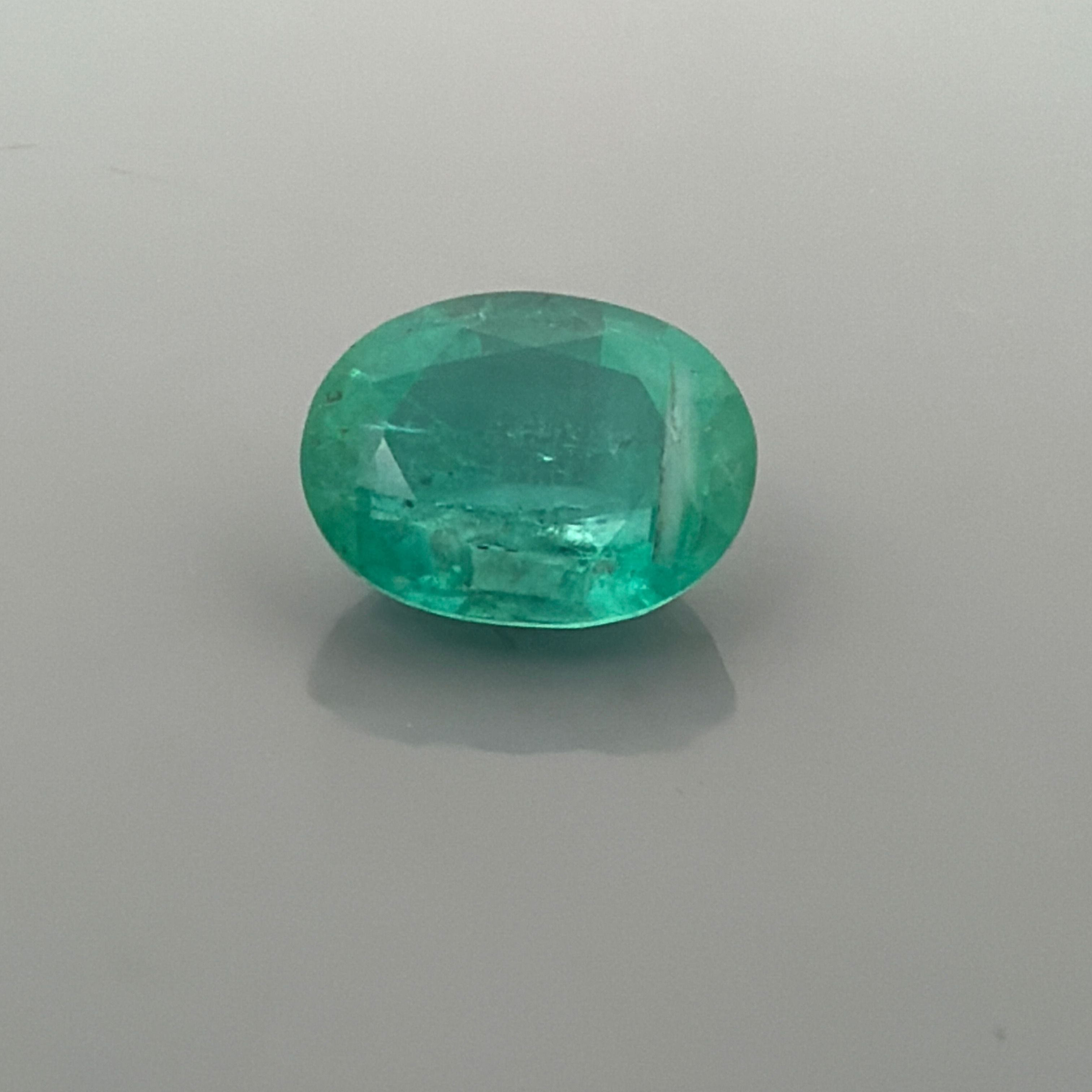 5.80 ct Oval Green Natural Emerald