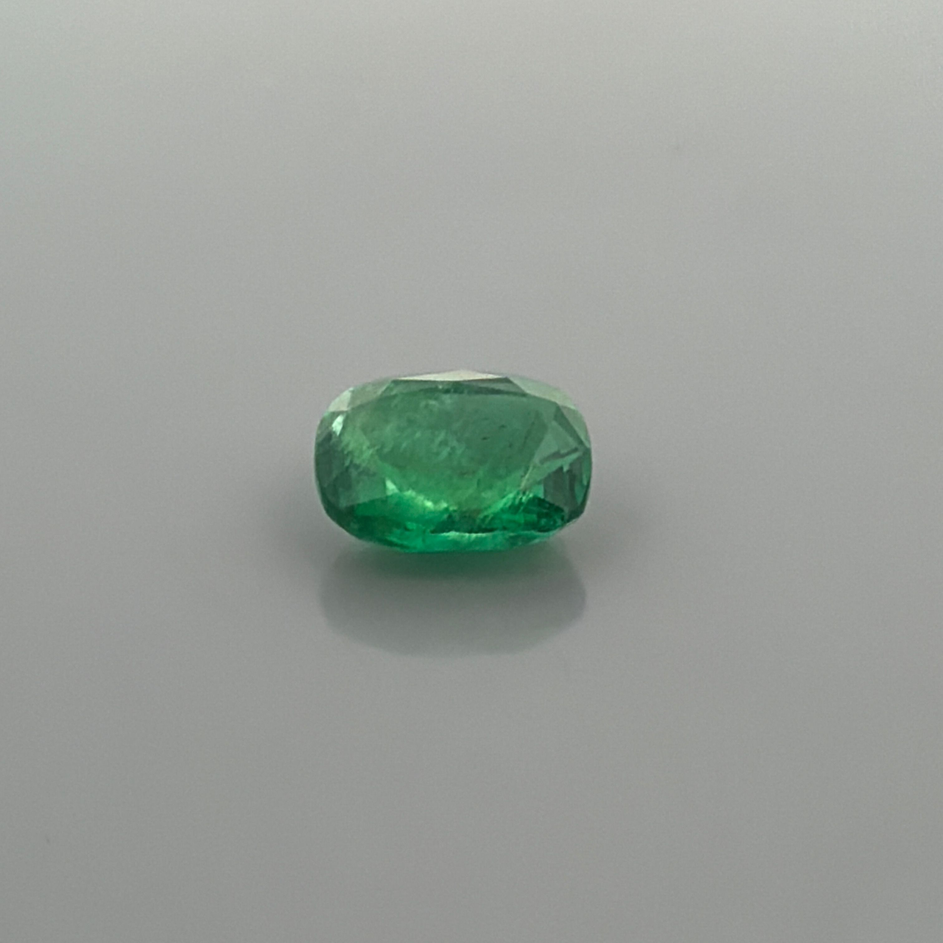 2.41 ct Cushion Green Natural Emerald