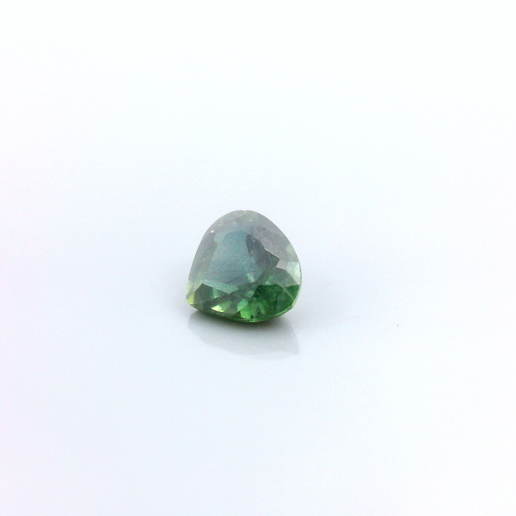 0.64 ct Pear Green Natural Sapphire