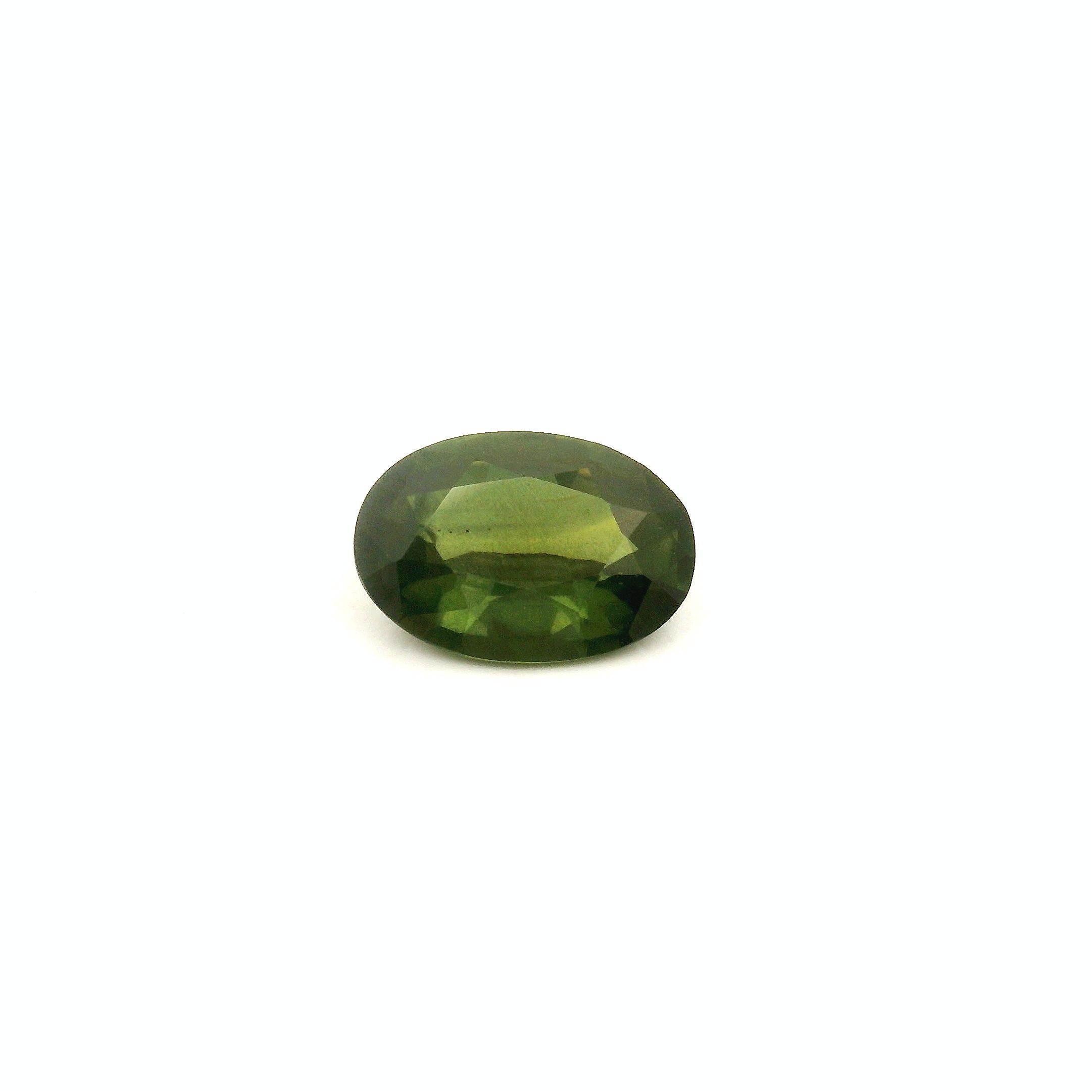 1.13 ct Oval Green Natural Sapphire