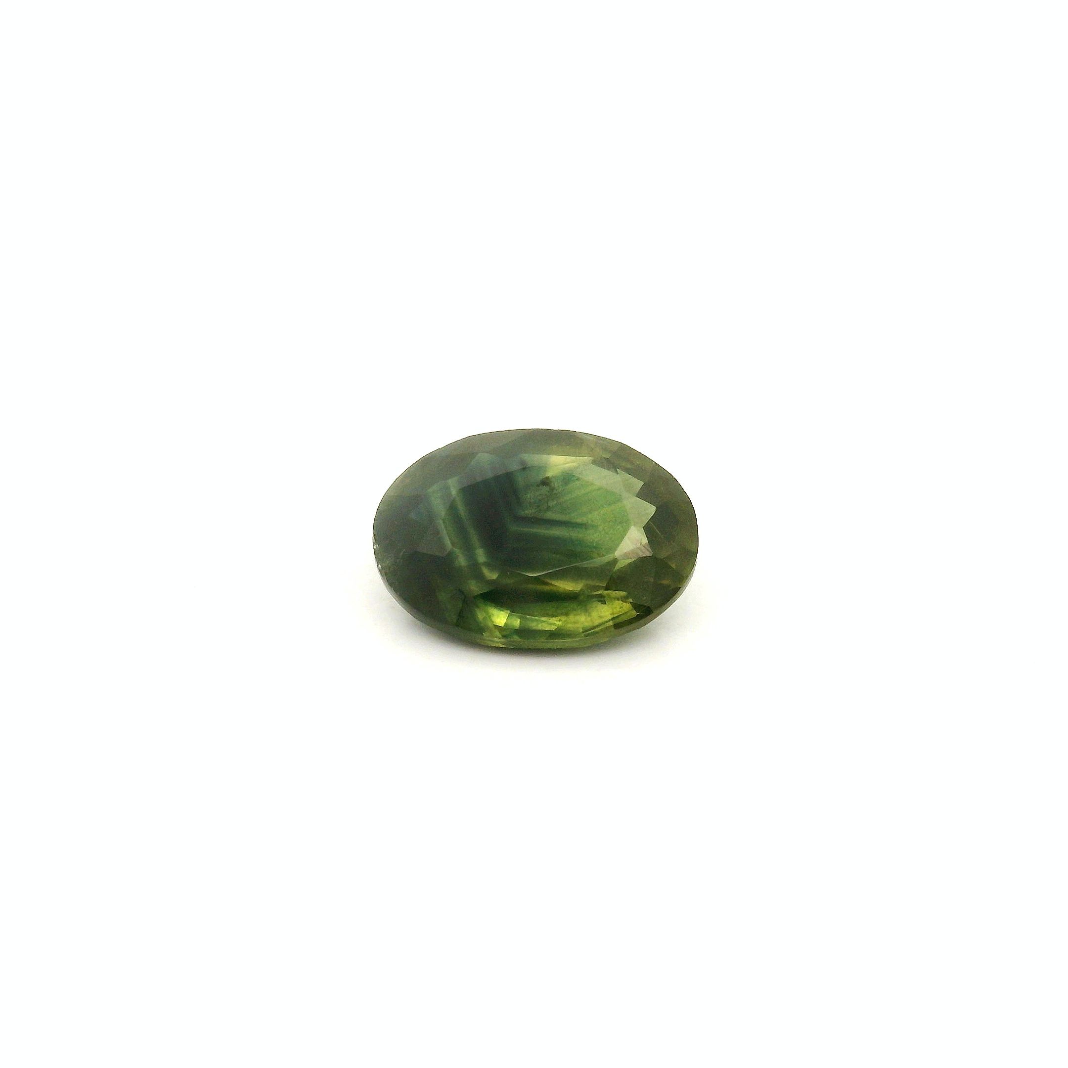 0.88 ct Oval Green Natural Sapphire