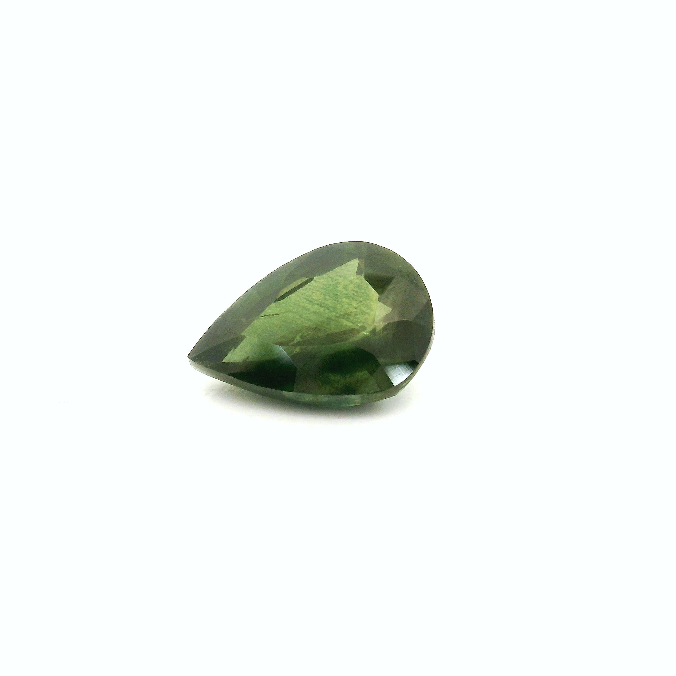 1.26 ct Pear Green Natural Sapphire