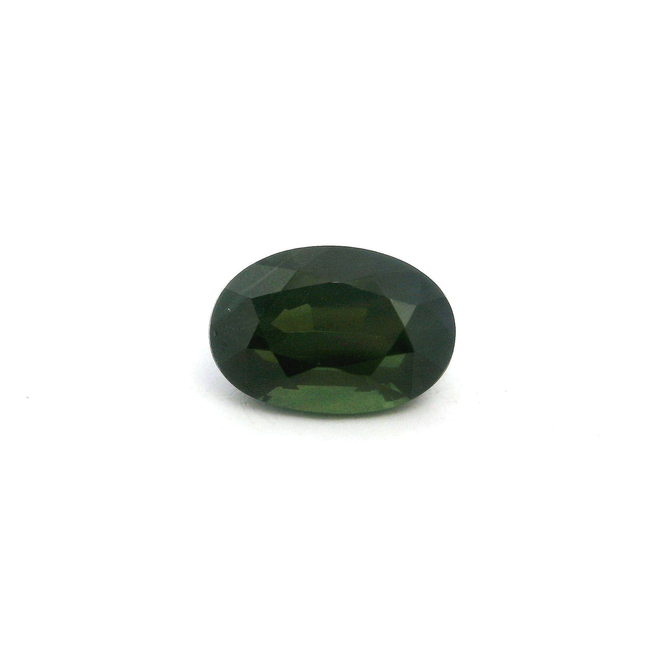 1.73 ct Oval Green Natural Sapphire