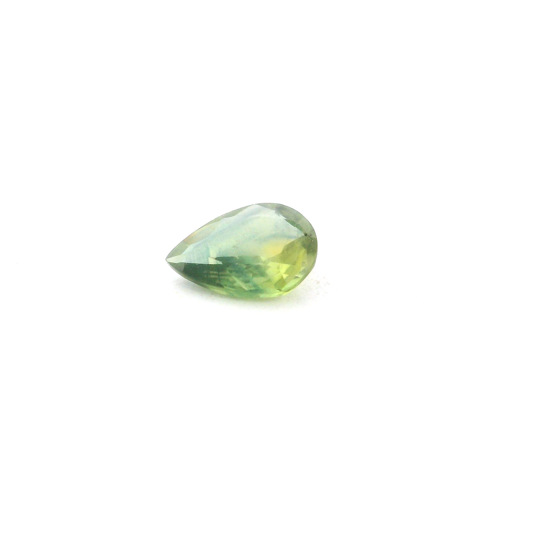 0.48 ct Pear Green Natural Sapphire