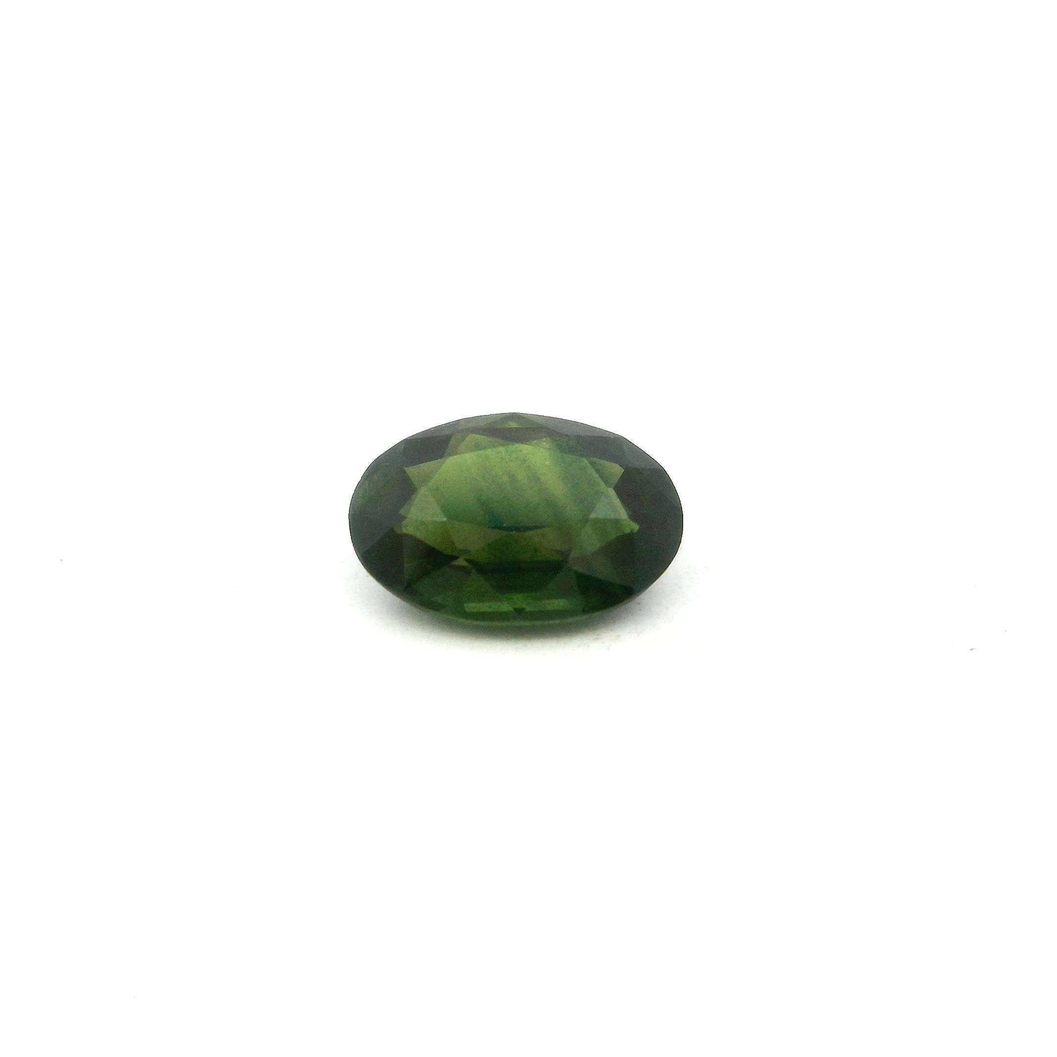 0.93 ct Oval Green Natural Sapphire