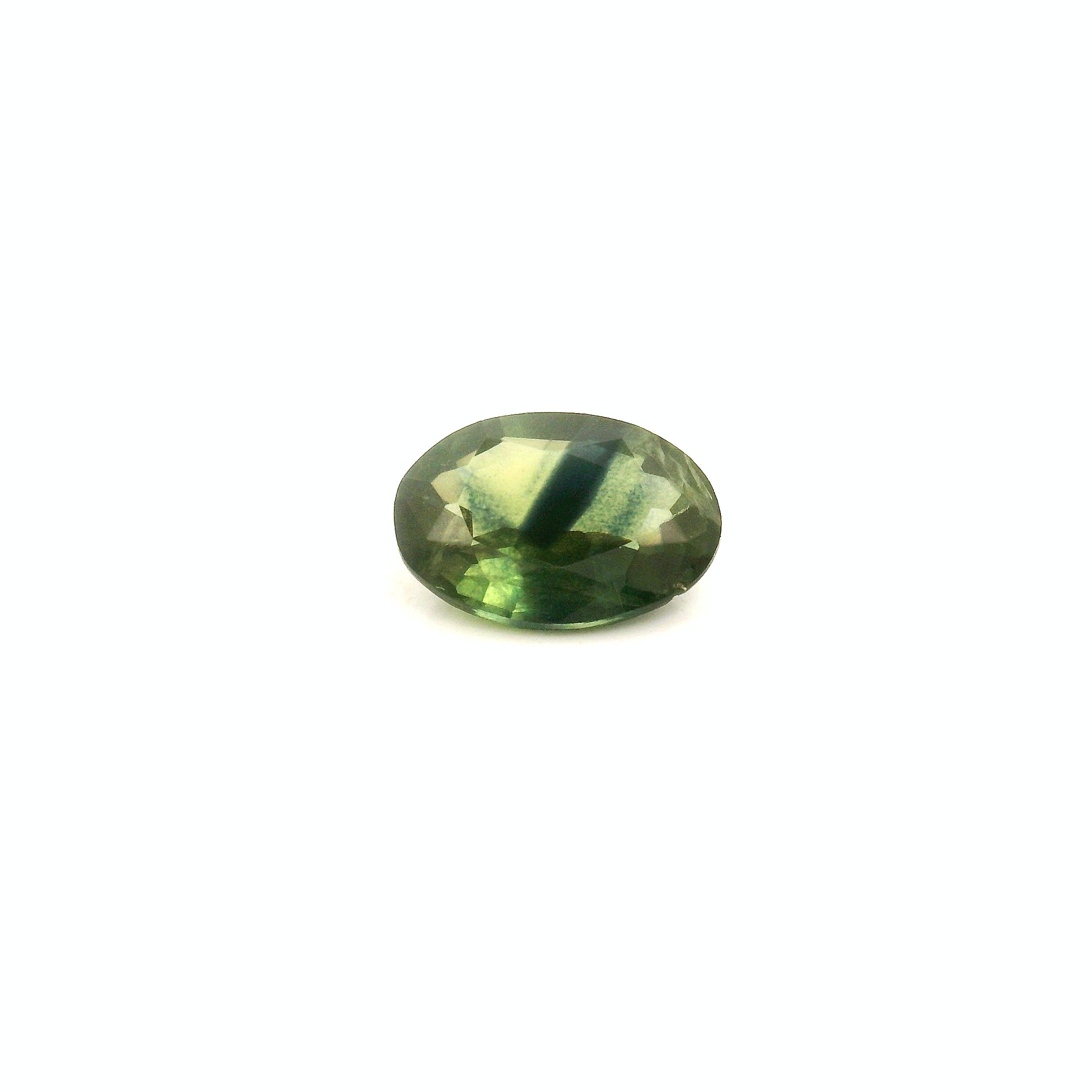0.69 ct Oval Green Natural Sapphire