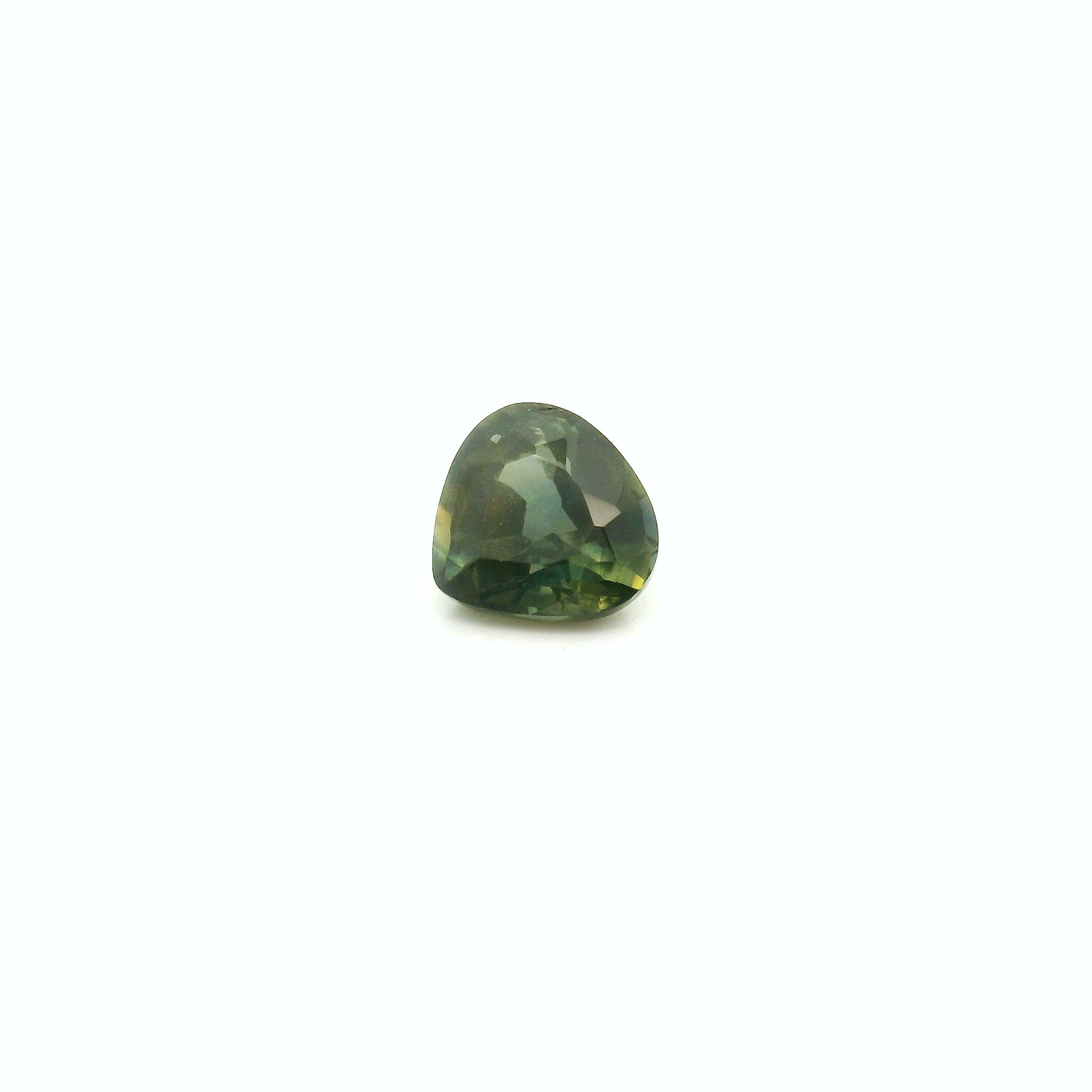 0.51 ct Pear Green Natural Sapphire
