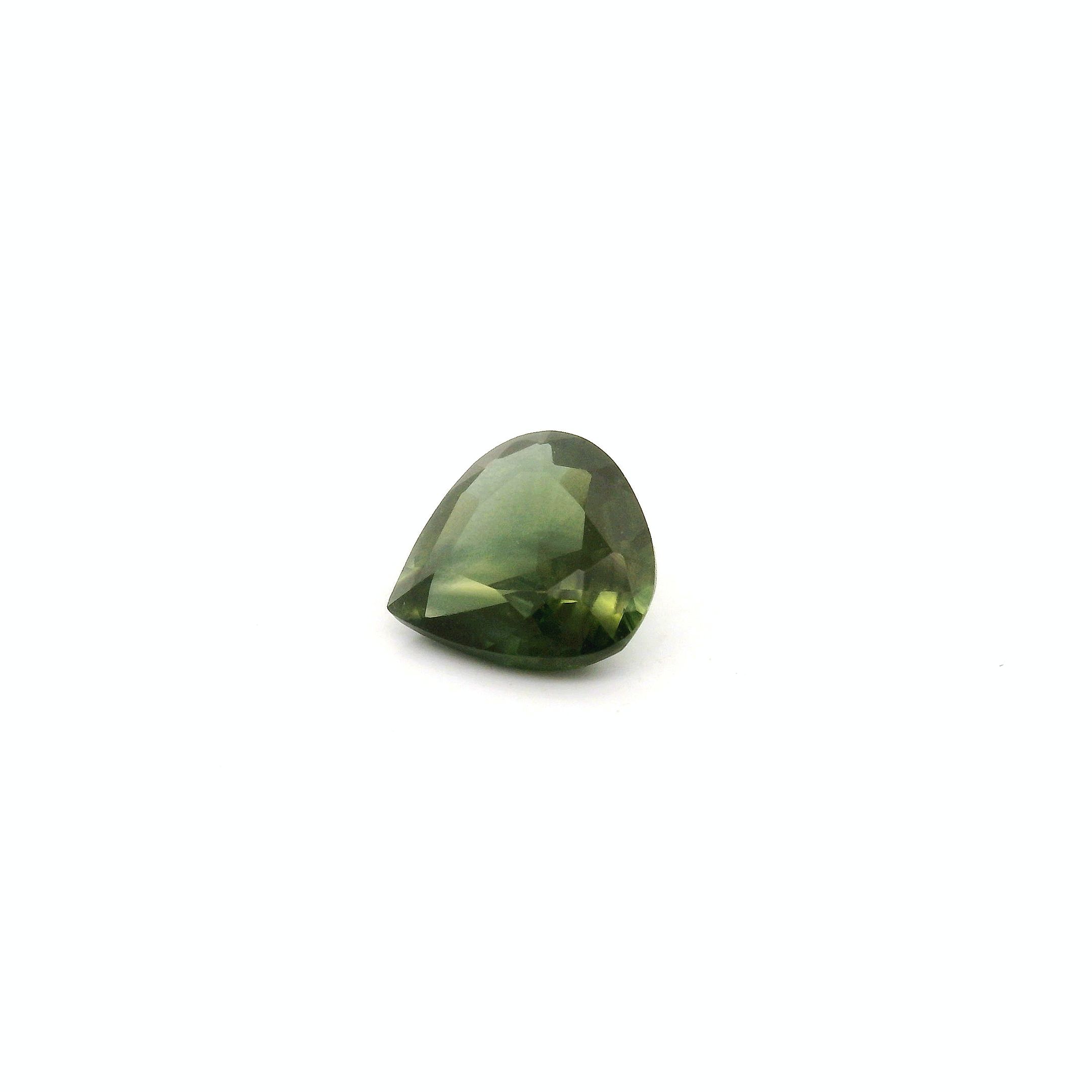 0.64 ct Pear Green Natural Sapphire