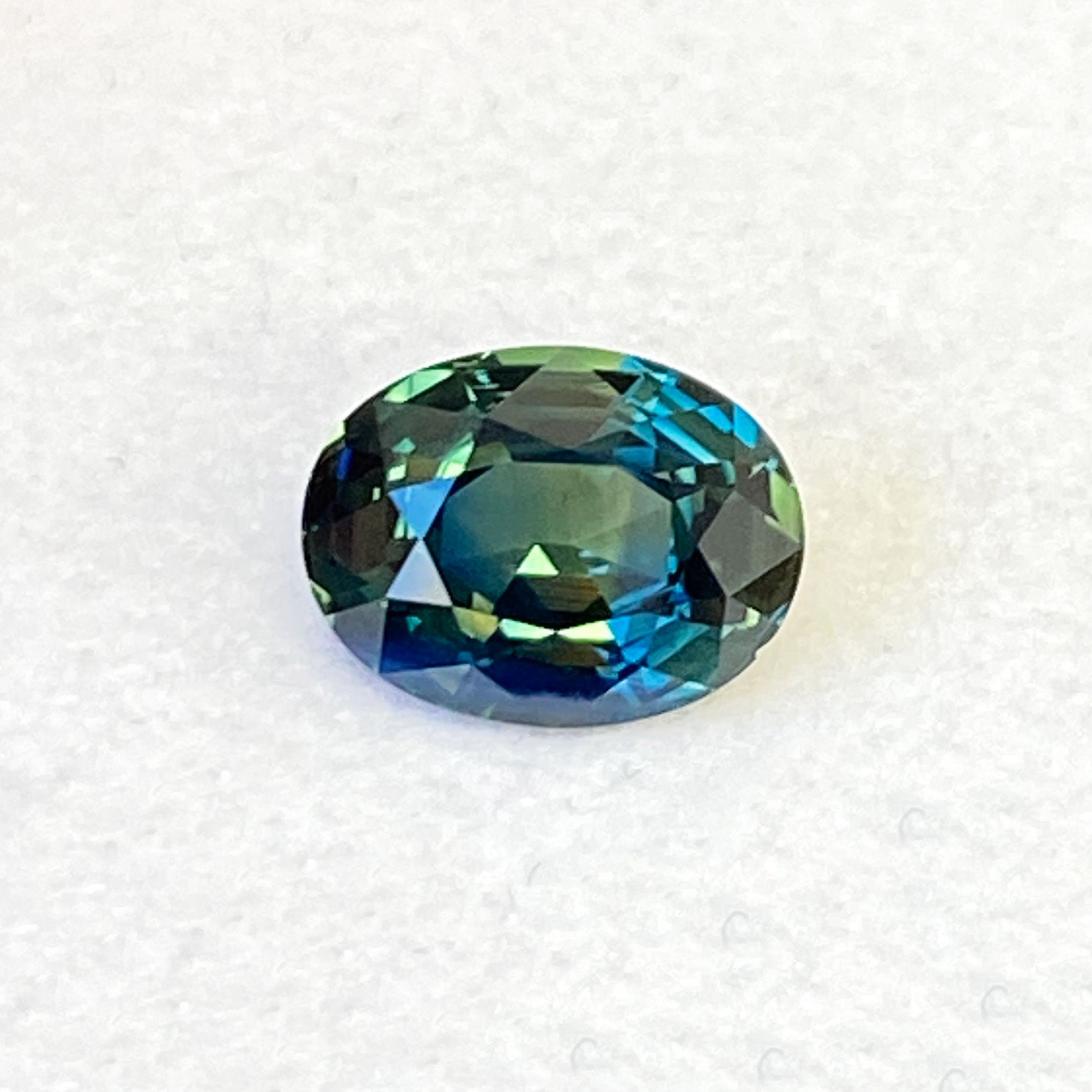 2.16 ct Oval Green Natural Sapphire