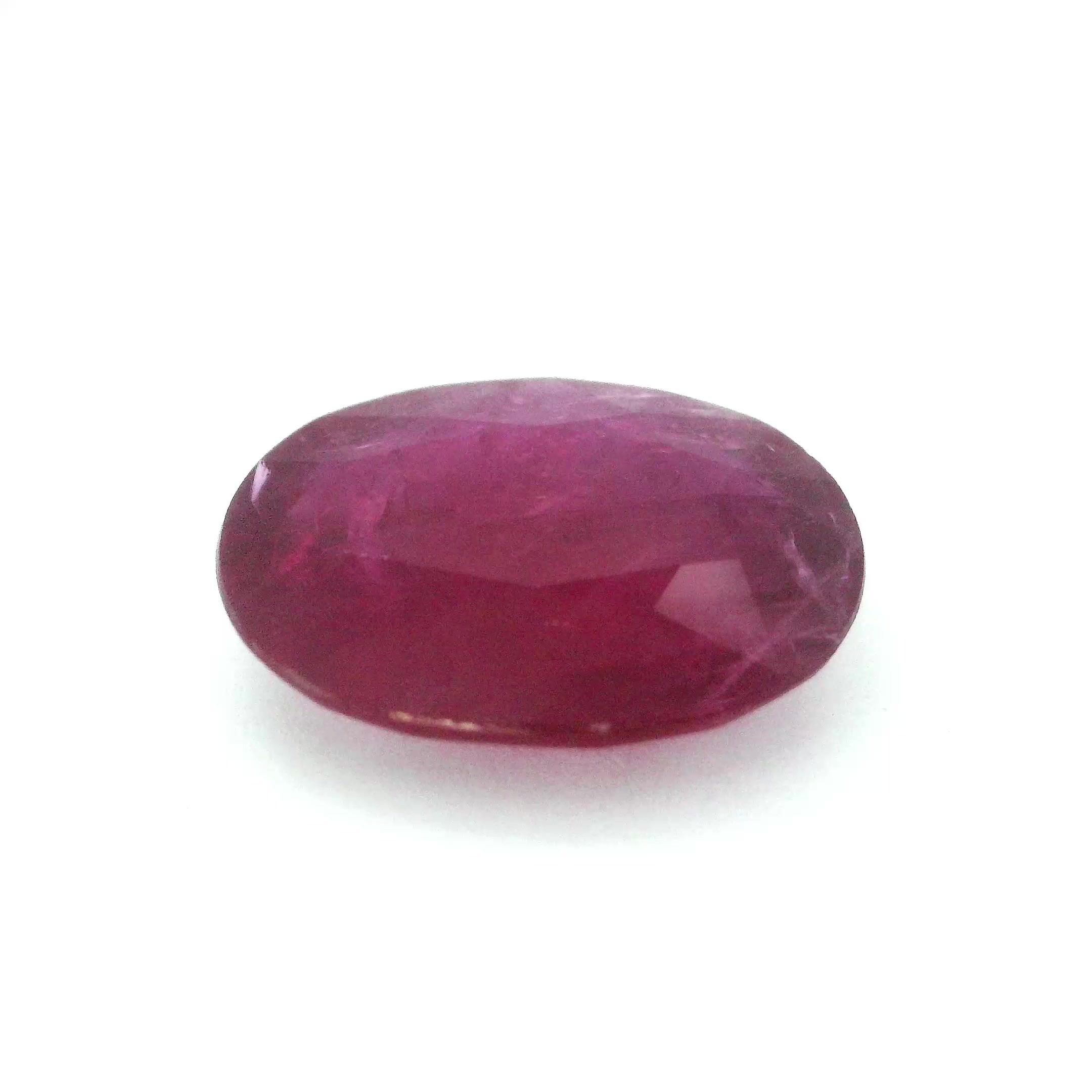 7.61 ct Oval Red Natural Ruby
