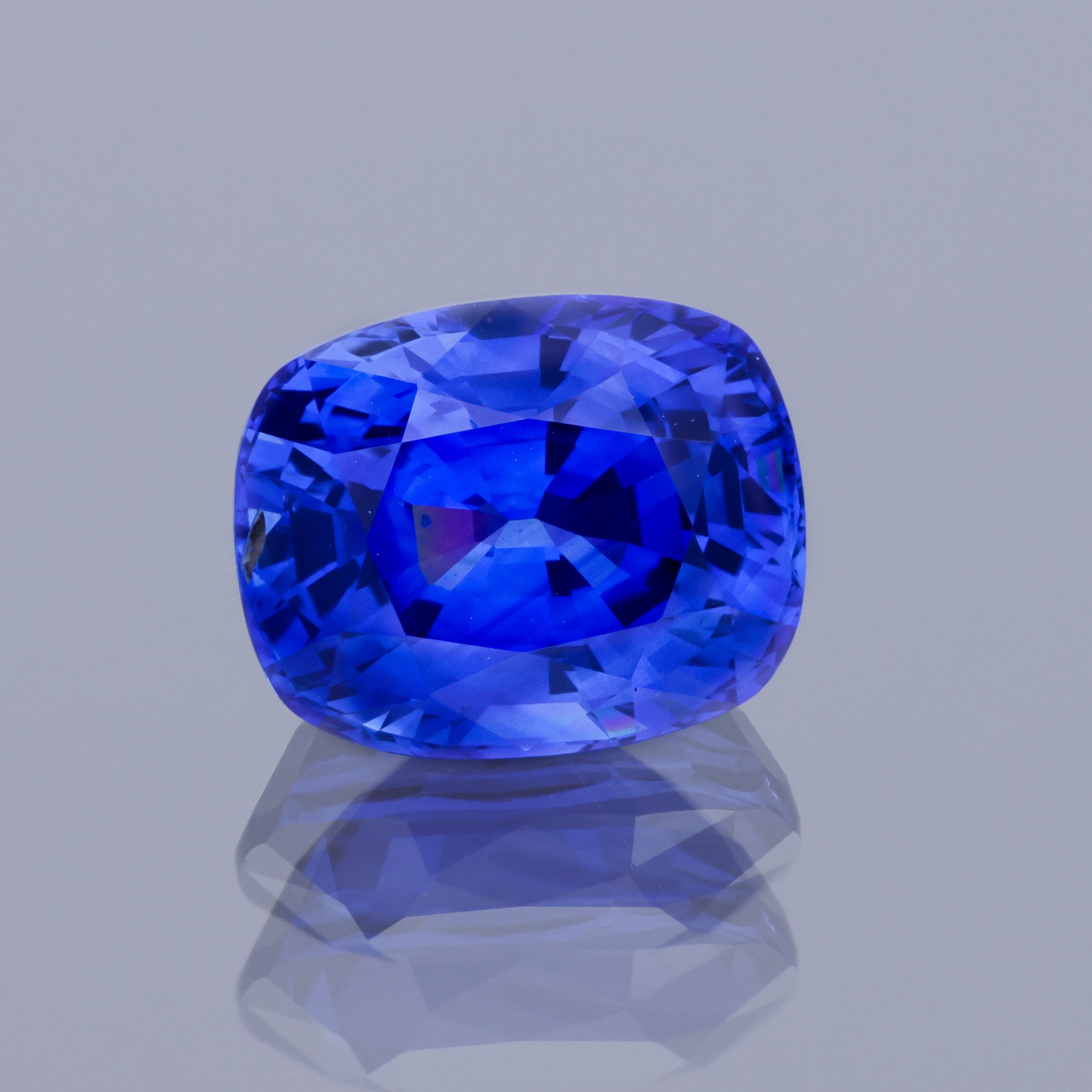 4.22 ct Cushion Blue Natural Sapphire