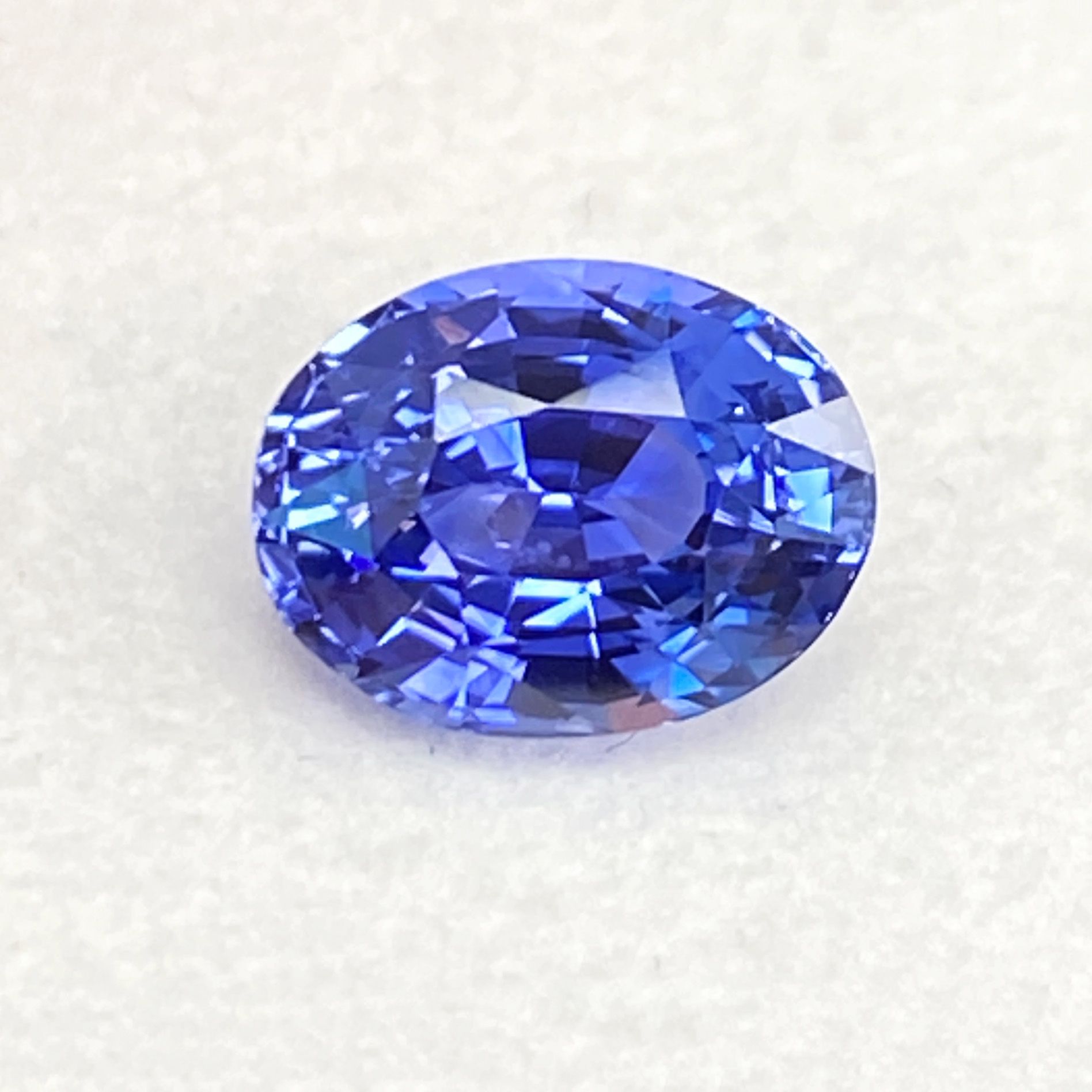 3.80 ct Oval Blue Natural Sapphire