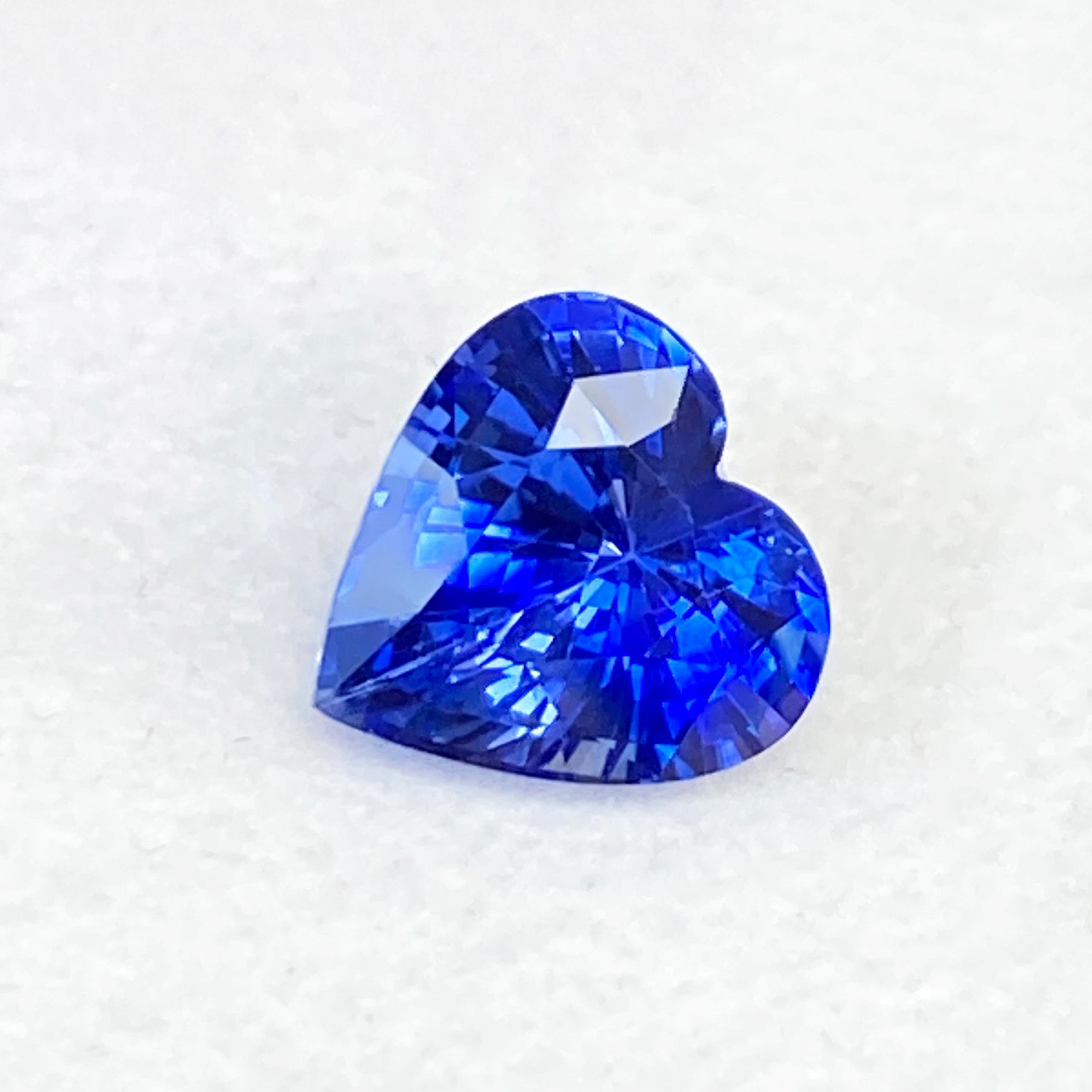 2.96 ct Heart Blue Natural Sapphire
