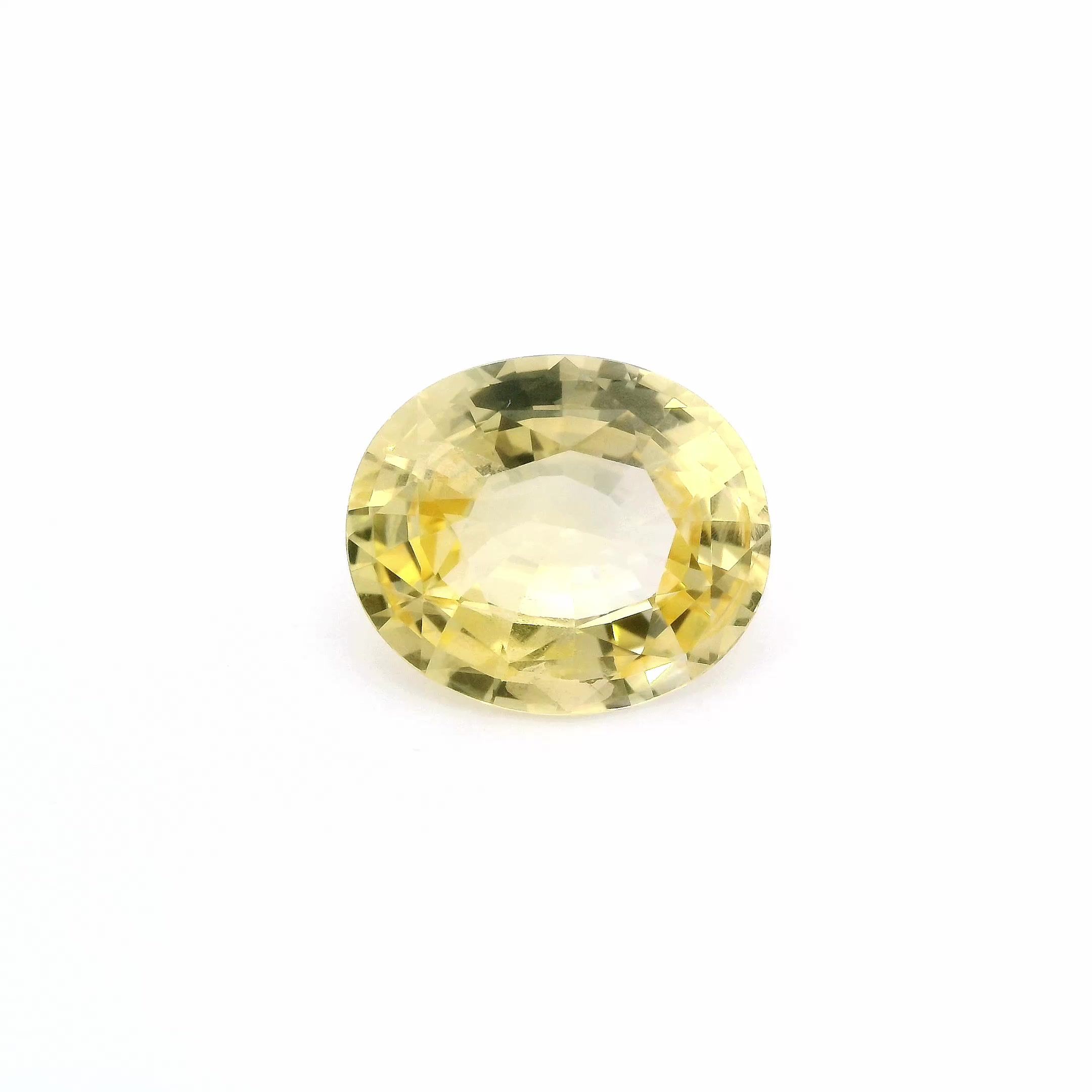 11.15 ct Oval Yellow Natural Sapphire