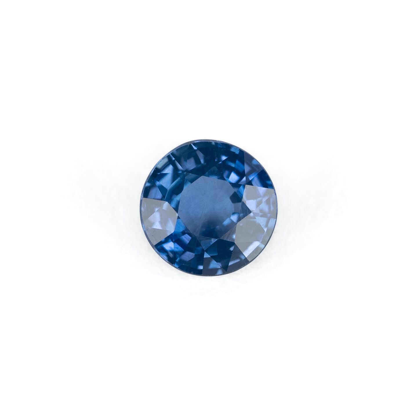 1.33 ct Round Blue Natural Sapphire