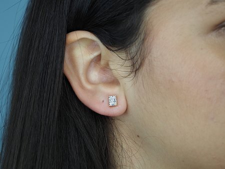 Earrings with 2 Lab Grown IGI Diamonds 1.42ct Total Weight