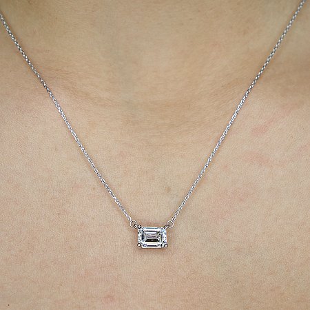 Necklace with Lab Grown Diamond 1.50cts