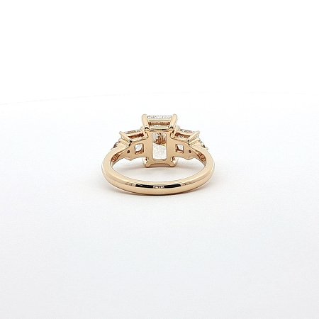 Calista 3 Stones Ring with IGI LG Diamonds 3.2cts Total Weight