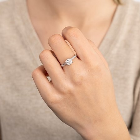 Tulip Engagement Ring with IGI LG Diamond 1.01cts Total Weight