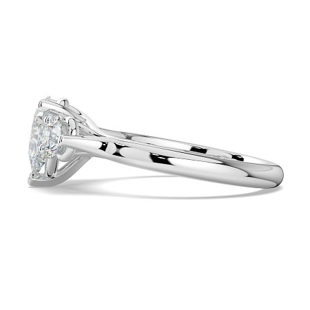 Dalia 3 Stones Round