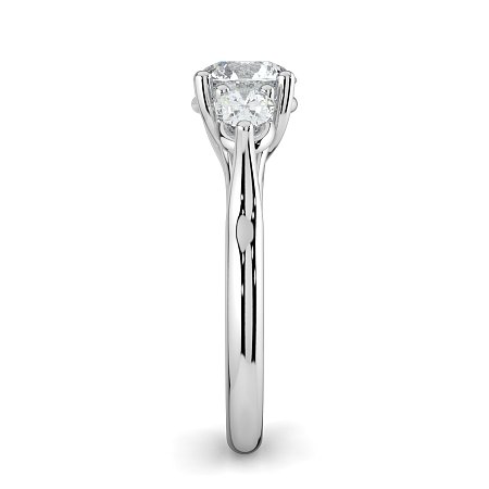 Dalia 3 Stones Oval