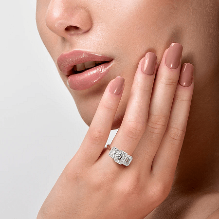 Selena 3 Stones Engagement Ring with 2.57ct IGI LG Diamonds