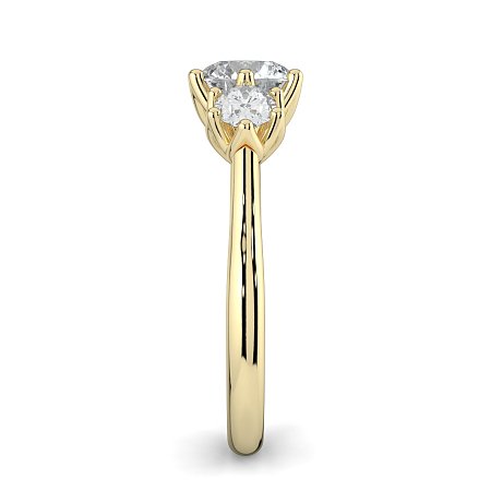 Tulip 3 Stones Oval