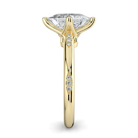 Tulip with Leaf- shaped Beads Side Stones