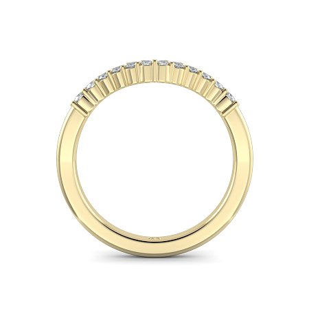Split V-Shaped Claw Set Wedding Ring