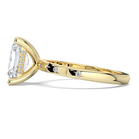 Ariel with Hammer set Diamonds on Band