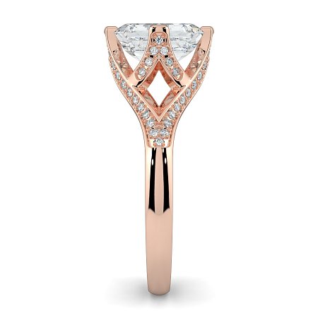 Tulip with Lattice-Shaped Pave Petals