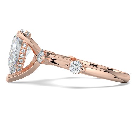 Ariel with Round Prong-Set on Band