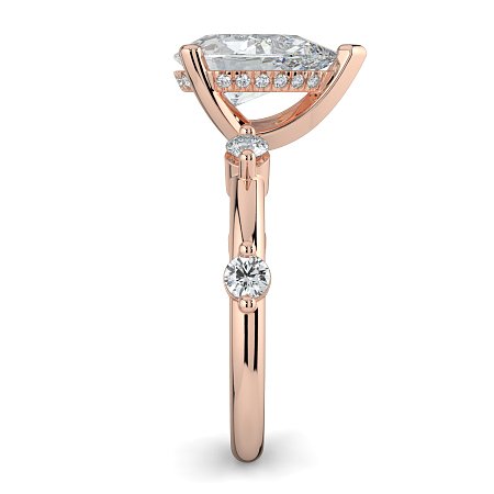 Ariel with Round Prong-Set on Band