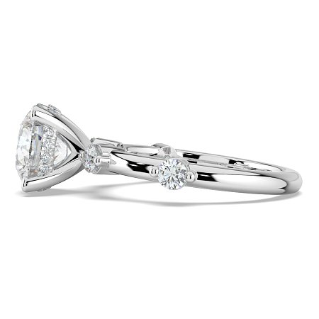Ariel with Round Prong-Set on Band
