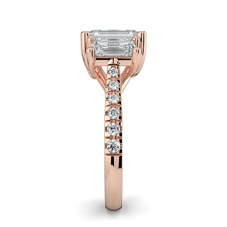 Dalia 3 Stones with Diamonds on Band