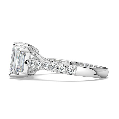 Dalia 3 Stones with Diamonds on Band