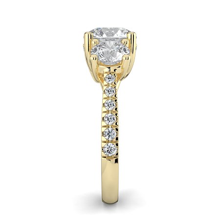 Dalia 3 Stones with Diamonds on Band