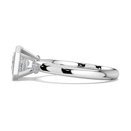 Selena Pure Fancy Solitaire
