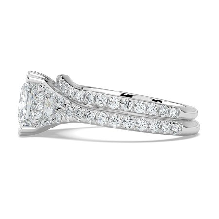 Dalia with Diamonds on Split Band