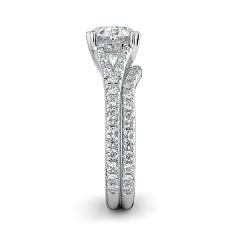 Dalia with Diamonds on Split Band