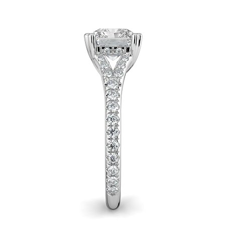 Dalia with Diamonds on Split Band